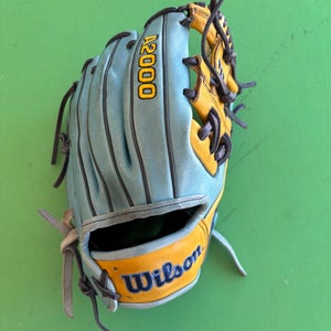 Blue Wilson A2000 1786 RH Infield Baseball Glove 11.5"