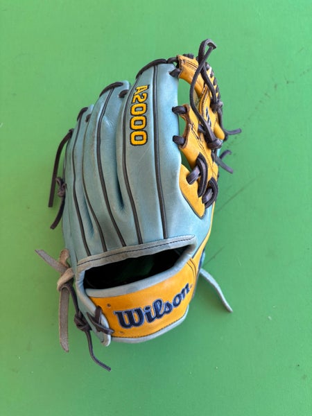 Blue Wilson A2000 1786 RH Infield Baseball Glove 11.5"