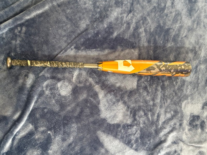2022 DeMarini Zoa Composite USSSA Certified Bat (-8)  23 oz 31" (Used)