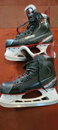 2021 Bauer Vapor 2X Hockey Skates Regular Width Size 5 (Used)