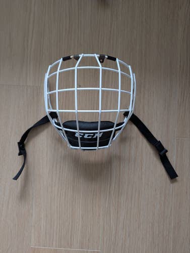 CCM Hockey Full Cage (Used)