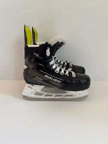 Used Youth Bauer Supreme M50 Pro Hockey Skates Size 13.5 D