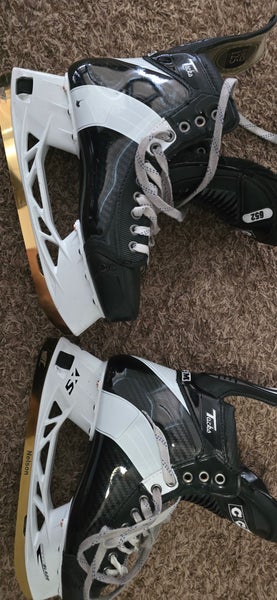 2025 CCM 652 Retro Tacks Pro Hockey Skates Regular Width 10 (Used)