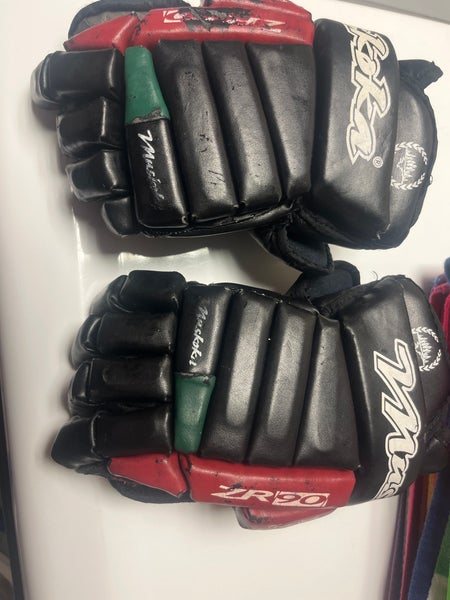 Muskoka ZR90 Hockey Gloves