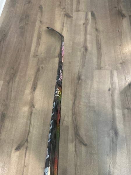 Senior Bauer Proto-R Right Handed Hockey Stick P28 70 Flex (New)