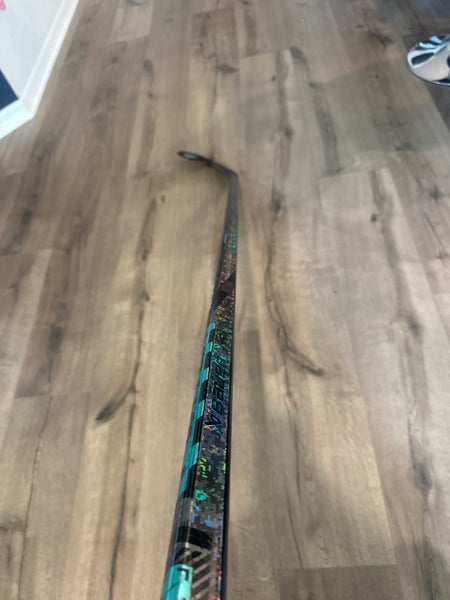 Senior Bauer Twitch Right Handed Hockey Stick P92 70 Flex (New)