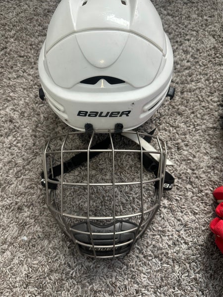 Medium Bauer 5100 Helmet (New)