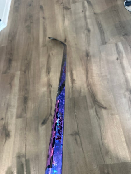Senior Bauer Twitch Right Handed Hockey Stick P92 (New)