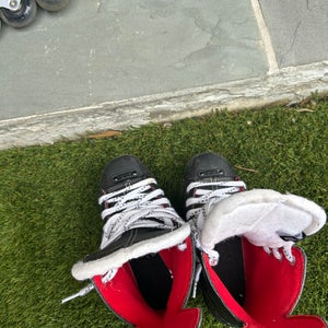 Bauer Vapor X300R Inline Skates Regular Width Size 3 (Used)