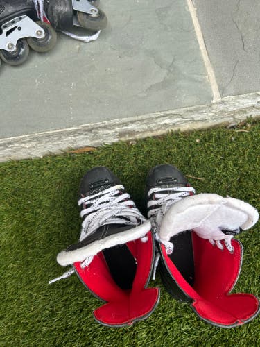 Bauer Vapor X300R Inline Skates Regular Width Size 3 (Used)