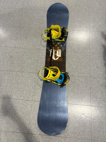Ride Snowboard 161cm | Ride Beta Mvmnt Bindings (Used)