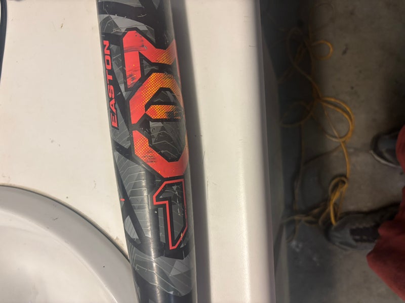 Easton MAV1 Alloy BBCOR Certified Bat (-3)  29 oz 31" (Used)
