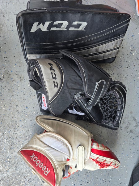 CCM Extreme Flex 500 Blocker and Catcher, Reebok 18K catcher