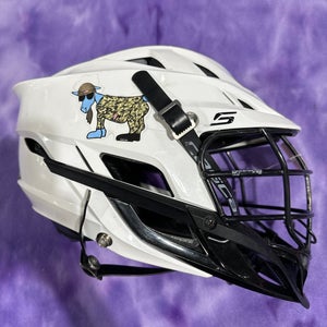 White Youth Cascade S Helmet (Used)
