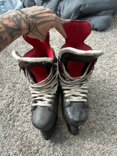 Bauer Hockey Skates 7 (Used)