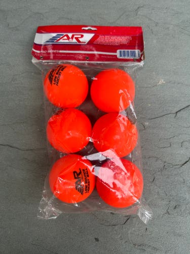 Street hockey balls