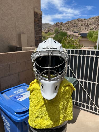 Medium 2024 Bauer NME One Goalie Mask