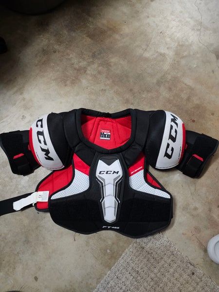 Large Senior CCM Jetspeed FT485 Shoulder Pads (New)