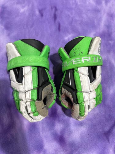 Green Maverik M6 Lacrosse Gloves 10" (Used)