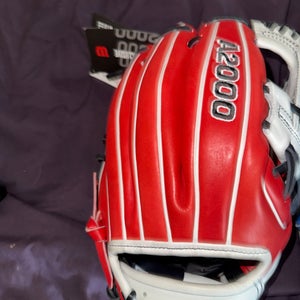 2025 Wilson RH Infield A2000 Baseball Glove 11.5" (New)