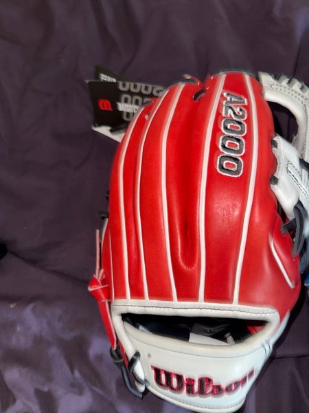 2025 Wilson RH Infield A2000 Baseball Glove 11.5" (New)