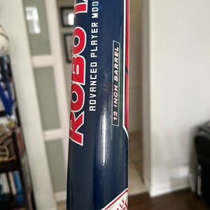 Used like new Slow picth softball senior bat