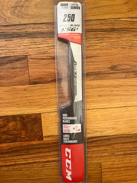 Goalie skate blades