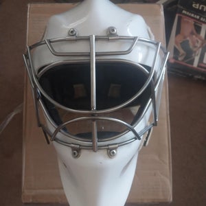 Senior 2017 Wall Goalie Mask Pro Stock (Used)