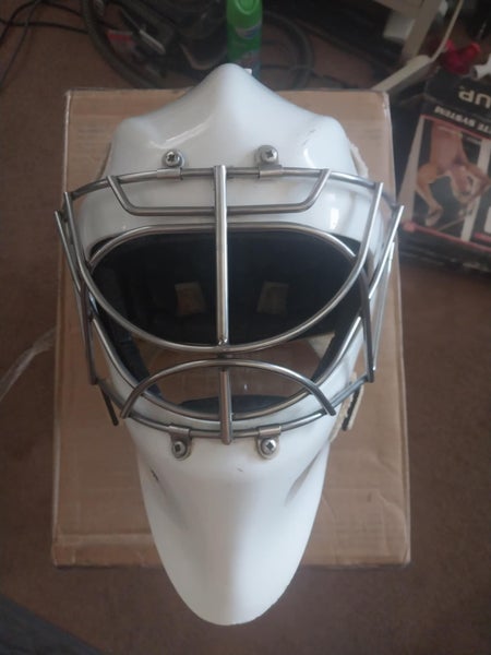 Senior 2017 Wall Goalie Mask Pro Stock (Used)