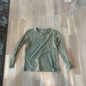 Green Large Men's  Shirt (New)