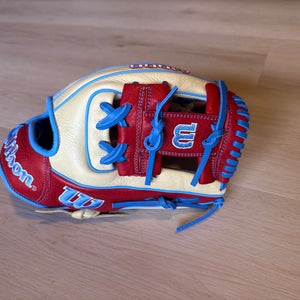 Wilson RH Infield A1000 Baseball Glove 11.5" (New)