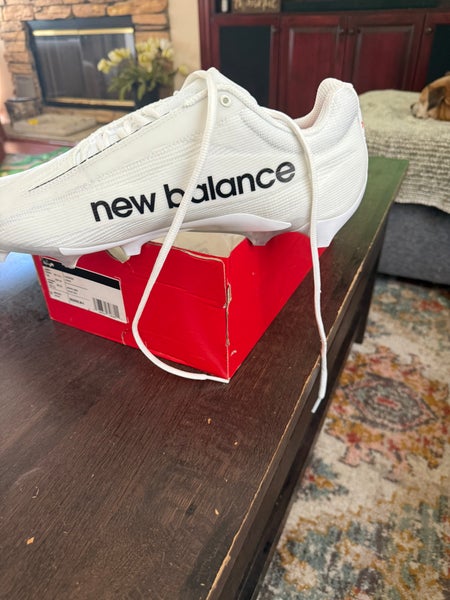 White Men's Size M 14.0 (W 15.0) Adult New Balance Low Top Burn X4 Turf Cleats (New)