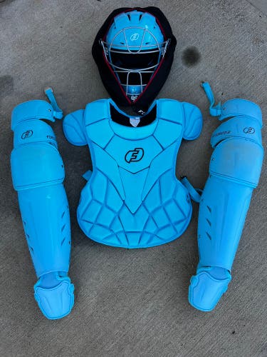 Sky Blue XS3 Force 3 Catchers gear Set