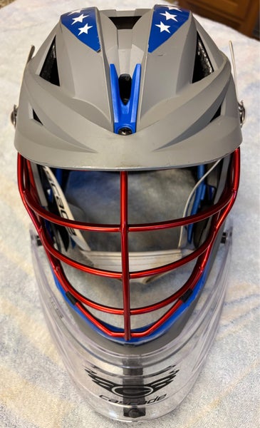 Cascade XRS Goalie Helmet (Used)
