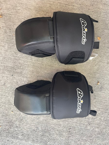 Brian’s knee pads