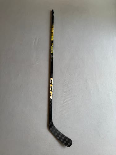 New Senior CCM Jetspeed FT7 Pro (AS-VI Pro Dress) LH Pro Stock Hockey Stick 80 Flex P90TM