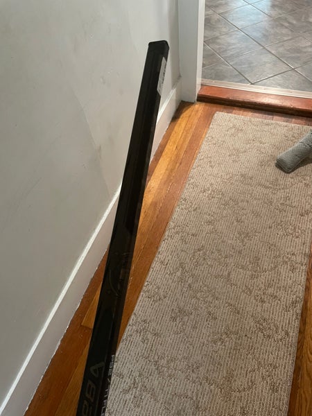 Senior Bauer Proto-R Right Handed Hockey Stick P92  (New)