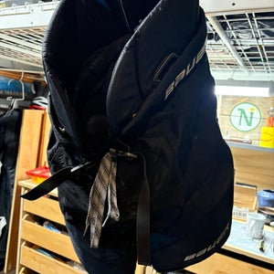 Medium Senior Bauer Nexus 800 Hockey Pants (Used)