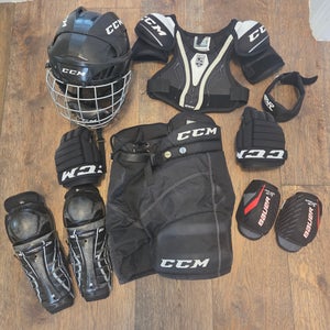 Youth small kids hockey Starter Kit (Used) with gear bag