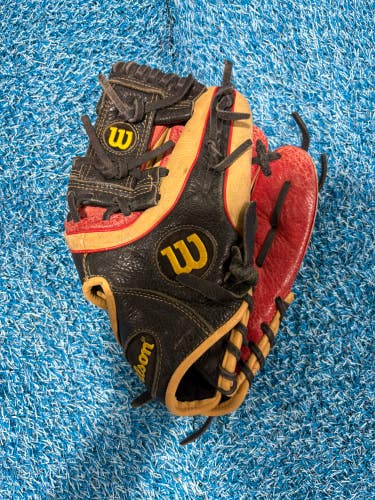 Black Wilson A550 RH Baseball Glove 11.5" (Used)