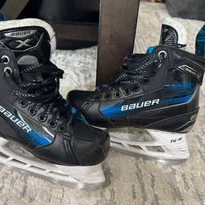 Bauer Hockey Skates Size 3.5 (Used)