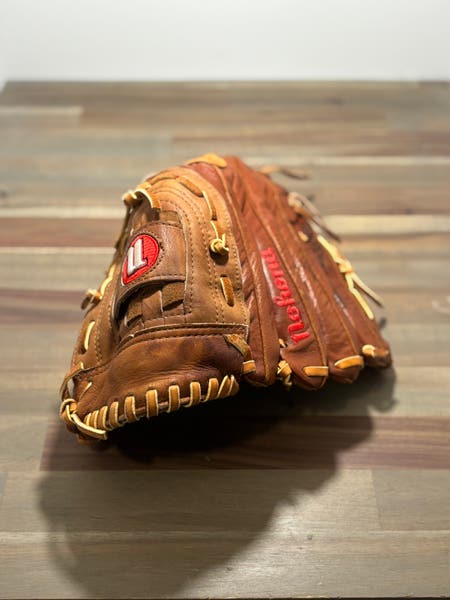 Nokona Buckaroo AMG 175K Baseball Glove | SidelineSwap | Buy and
