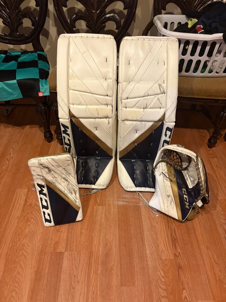 33"  2021 CCM Eflex 5 Regular Goalie Full Set Pro Stock (Used)
