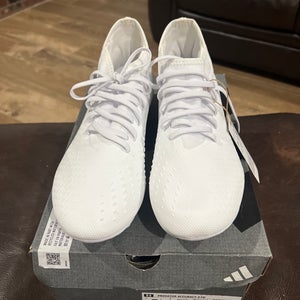 White Unisex Size M 7.5 (W 8.5) Adidas Predator Accuracy Turf Cleats Cleats (New)