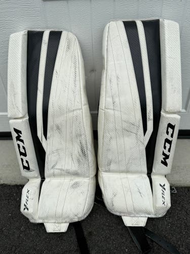 24" CCM Goalie Leg Pads (Used)