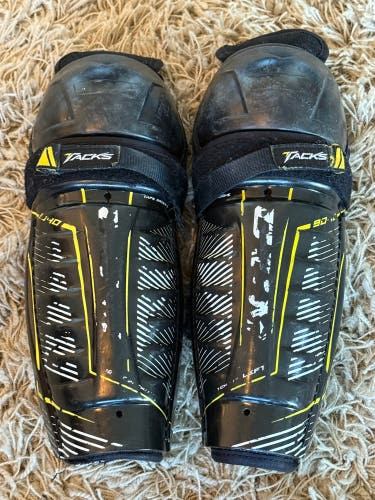 CCM hockey shin pads
