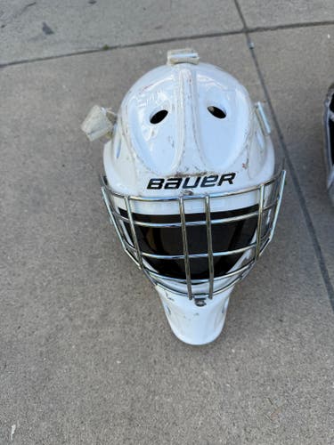 Youth Bauer 930 Goalie Mask (Used)