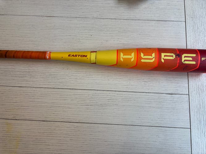 2025 Easton Hype Fire Composite USABat Certified Bat (-10) 19 oz 29" (Used)