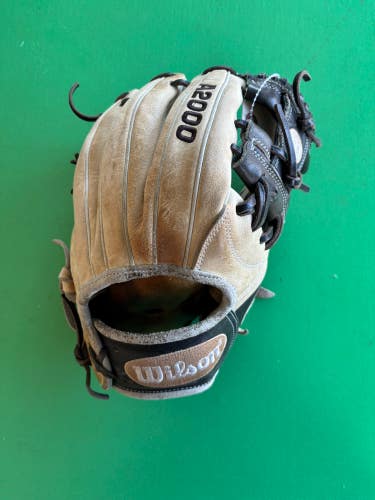 Wilson A2000 1787 RH Infield Baseball Glove 11.75"