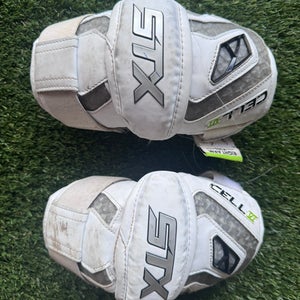 Small Youth STX Cell VI Arm Pads (Used)
